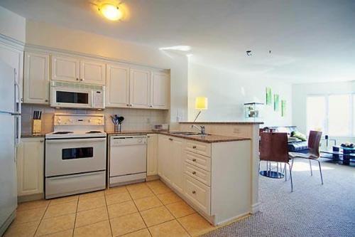 Corporate Stays 50 Laurier Splendid Apartments Ottawa Exterior foto